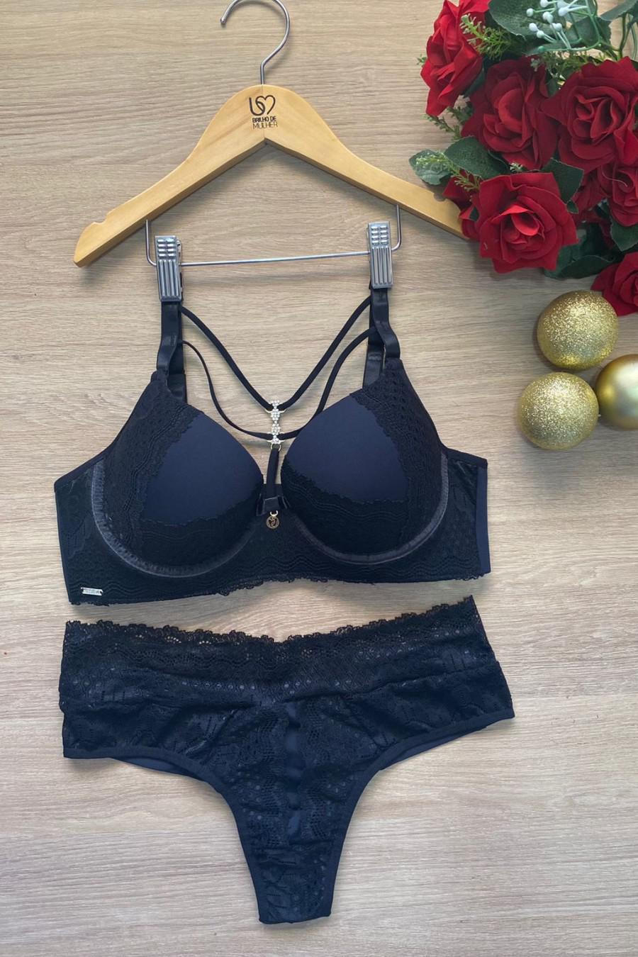 CONJUNTO STRAPPY BRA COM DETALHE EM STRASS EM MICROFIBRA E RENDA